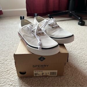 Sperry White Canvas Lace-Up Shoes